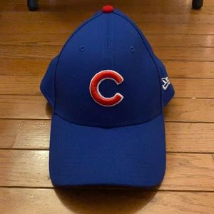 Chicago Cubs Fitted Hat, Size M-L